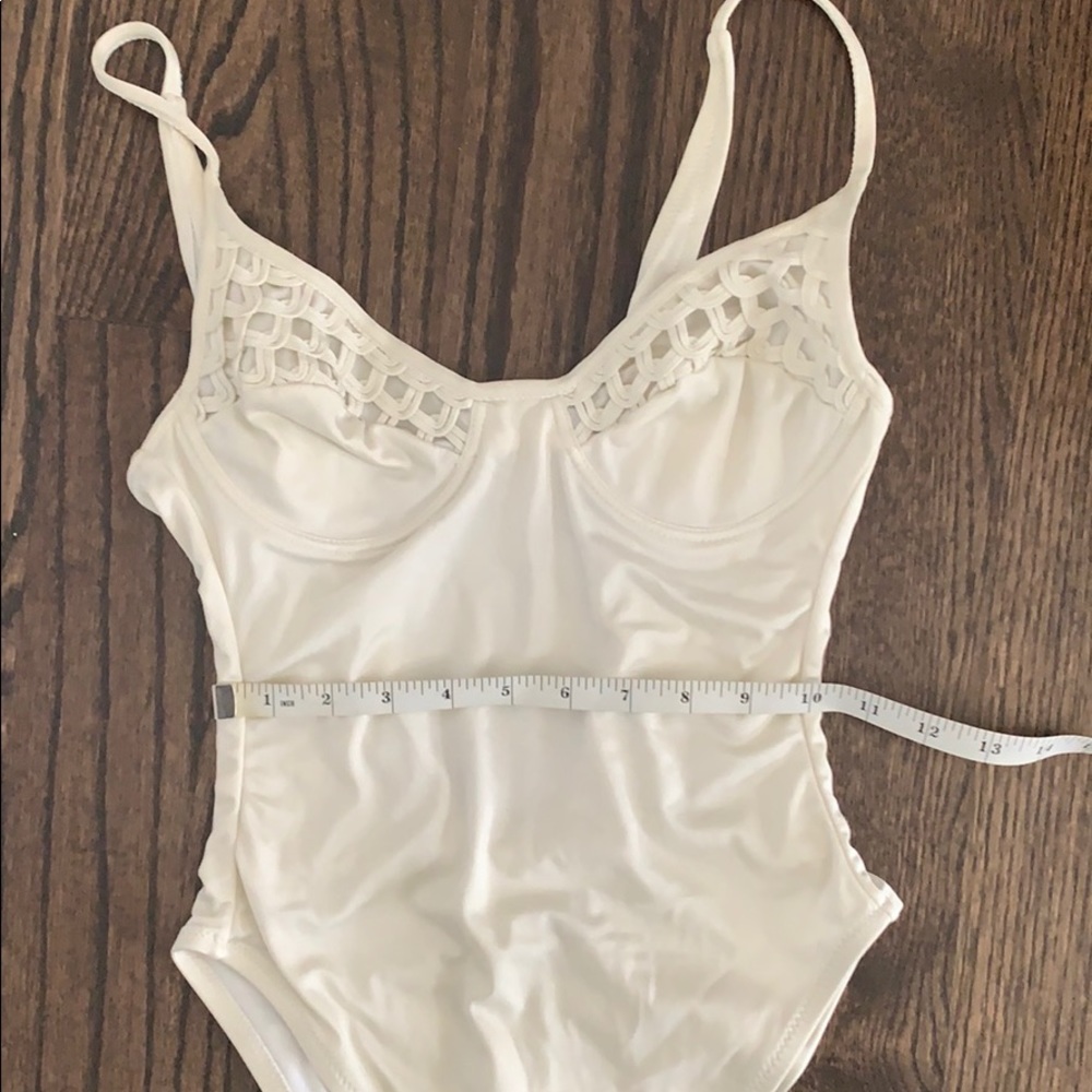 VINTAGE La Perla Aquasuit Creme Bathing Suit - Picture 6 of 6